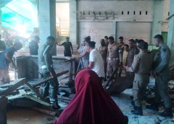 Semrawut, Lapak Pedagang Pasar 23 Maret Kembali Ditertibkan