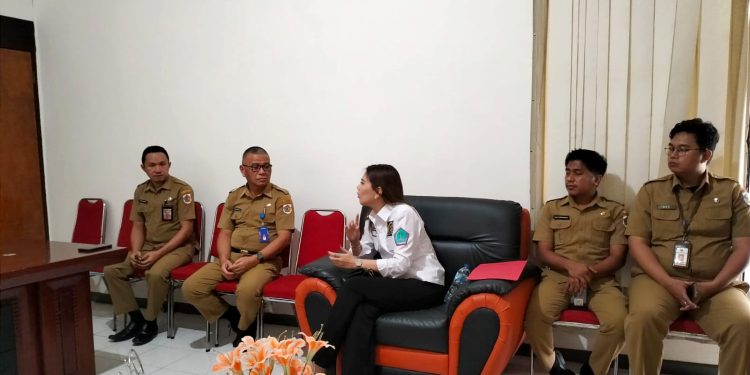 Agenda Reses, Dinas PMD Kotamobagu Terima Kunjungan Anggota DPD RI Cherish Harriette