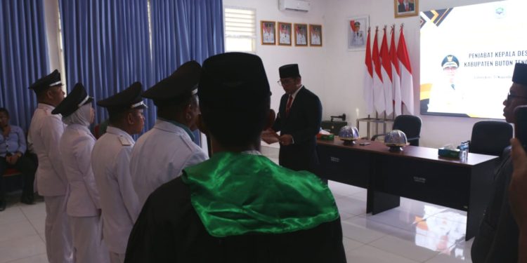 Andi Yusuf Lantik Empat Pj Kades Di Buton Tengah