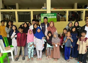 Maknai Milad, Hamim Pou Anjangsana ke Sejumlah Panti Asuhan Manado