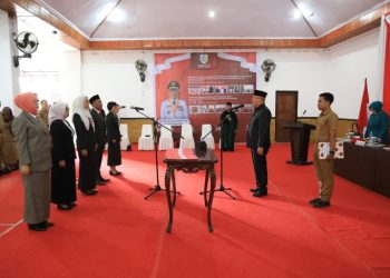 Asripan Nani Lantik Lima Pejabat Eselon II Pemkot Kotamobagu