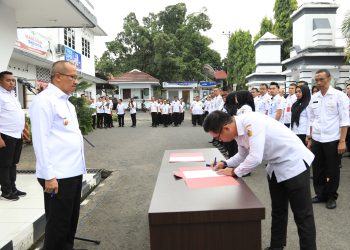 Pemkot Kotamobagu Gelar Penandatanganan Perjanjian Kerja Pimpinan OPD
