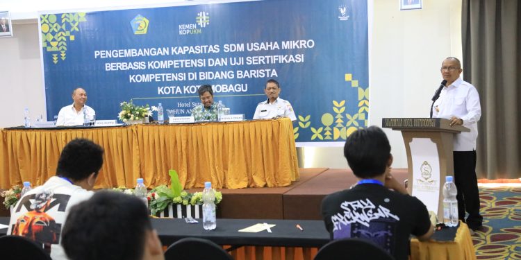 Asripan Nani Buka Kegiatan Pengembangan Kapasitas SDM Usaha Mikro