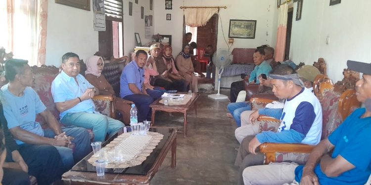 Sosialisasikan Visi Misi, Hamin Pou Safari Politik ke Desa Tobayagan