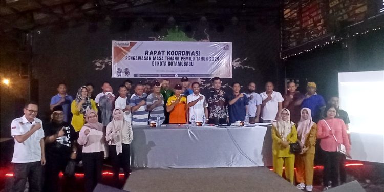 Jelang Masa Tenang Pemilu, Bawaslu Kotamobagu Gelar Rakor Bersama Parpol, LO dan KPU