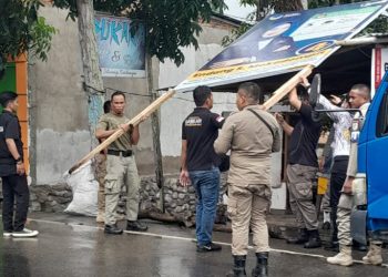 Masa Tenang, Bawaslu Kotamobagu Tertibkan APK Parpol Peserta Pemilu