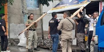 Masa Tenang, Bawaslu Kotamobagu Tertibkan APK Parpol Peserta Pemilu