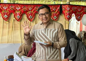 Salurkan Hak Pilih di Desa Toluaya, ini Harapan Hamim Pou untuk Hasil Pemilu