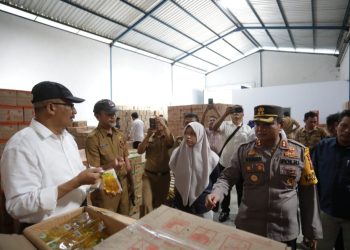 Inspeksi Gudang, Asripan Nani Pastikan Stok Pangan Aman hingga Lebaran