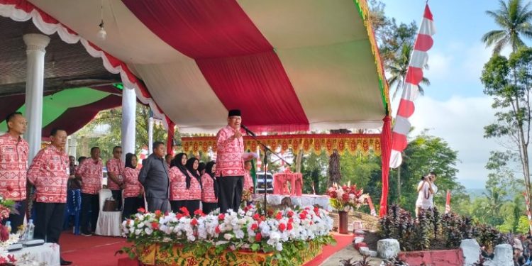 Dipimpin Sekwan, Pegawai DPRD Kotamobagu Ikuti Apel Perdana di Bukit Ilongkow