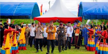 Pj Bupati Buton Tengah Andi Yusuf Hadiri Acara Adat Bongka’a Ta’u