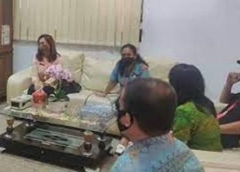 Setwan DPRD Kotamobagu Terima Kunker Setwan DPRD Kota Manado