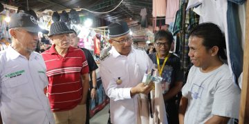 Asripan Nani, Ajak Masyarakat ‘Ba Pumpun’ di Pasar Senggol Kotamobagu