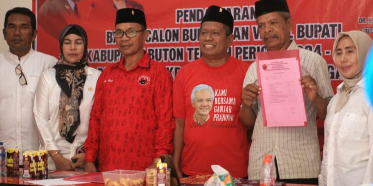 Kembalikan Berkas Pendaftaran Balon Bupati Buteng, La Andi Berpeluang Besar Dapatkan PDI-P