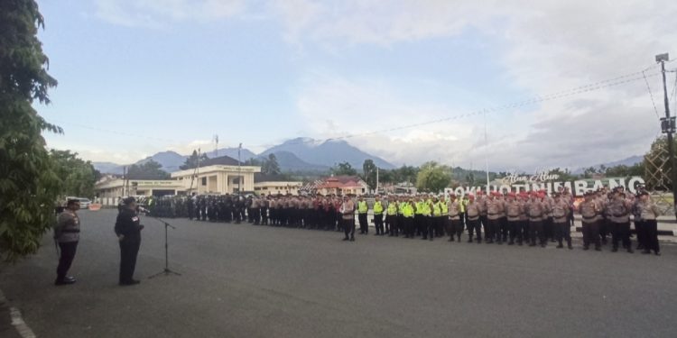 Asripan Nani Pimpin Apel Kesiapan Pengamanan Pawai Takbir Idul Fitri 1445 Hijriah