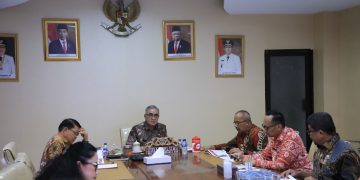 Hadiri Rapat Evaluasi, Asripan Nani Paparkan 10 Indikator Prioritas Tugas Pemerintahan, Pembangunan dan Kemasyarakatan
