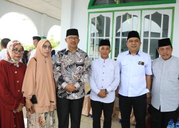 Ketua DPRD Kotamobagu Hadiri Perayaan Ketupat dan Halal Bihalal di Kelurahan Gogagoman dan Genggulang