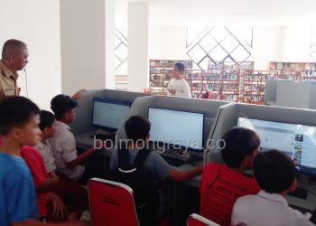 Fasilitas Perpustakaan Digital Dongkrak Peningkatan Pengunjung Perpustakaan Daerah Kotamobagu