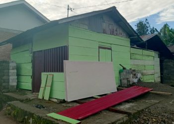 Hadirkan Hunian Layak, Satgas TMMD Kodim 1303/Bolmong Rehab Rumah Warga