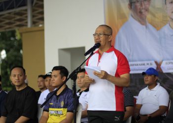 Asripan Nani Imbau Pelaku UMKM di Alun-alun Boki Hontinimbang Jaga Kebersihan