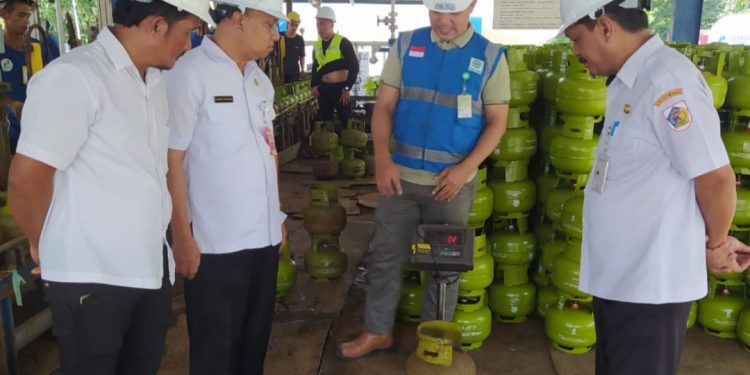 Sikapi Informasi Tabung LPG Tak Sesuai Ukuran, Tim Terpadu Pemkot Sidak SPBE di Kotamobagu