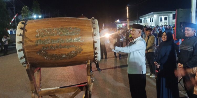 Dilepas Penjabat Wali Kota Kotamobagu, Pawai Takbir Idul Adha 1445 Hijriah Berlangsung Khidmat