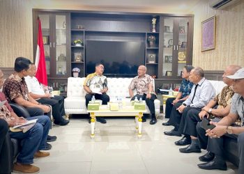 Perjuangkan Pembangunan Stadion Gelora Ambang, Asripan Nani Kunjungi Kemenpora RI