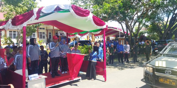 Bupati Limi Buka Gebyar Karnaval PAUD Disdik Bolmong