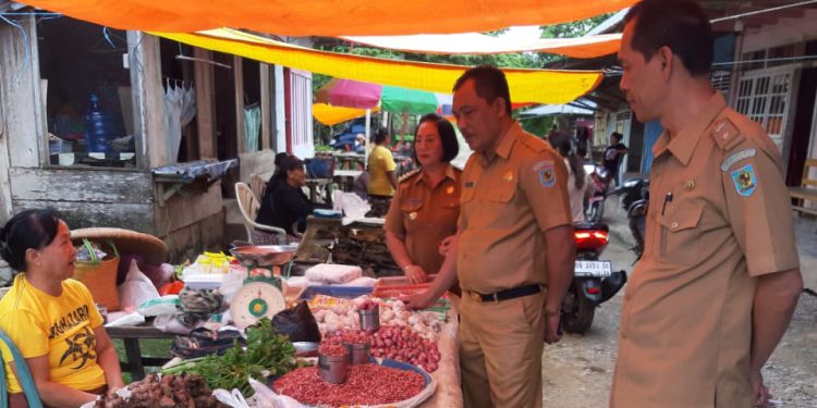 DKP Bolmong Sidak Pasar, Mudiyasa: Yang Jual di Atas HET Kita Tegur