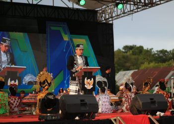 Pj Bupati Buton Tengah Andi Yusuf Hadiri Festival Kandea-Kandea