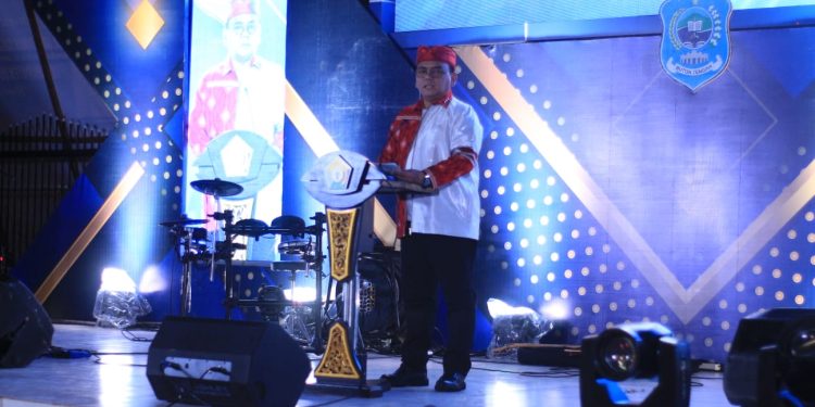 Pj Gubernur Sultra Andhap Budhi Revianto Kunker di Buton Tengah