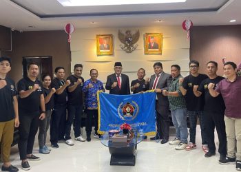 Sekdaprov Steve Kepel, Lepas Kontingen PWI Sulut untuk Porwanas XIV Kalsel