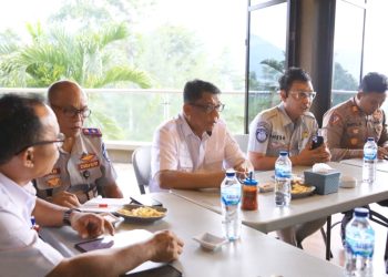 Cegah Pelajar Gunakan Kendaraan ke Sekolah, Pemkot Kotamobagu Kembali Aktifkan Layanan Bus Sekolah