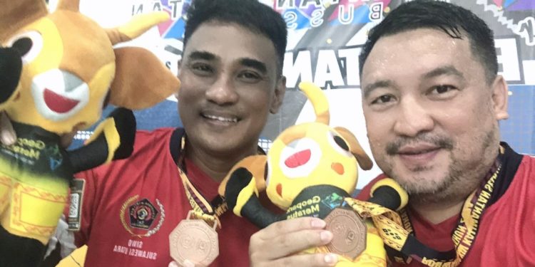 Catat Sejarah! Ganda Putra Badminton PWI Sulut Raih Medali di Porwanas XIV Banjarmasin