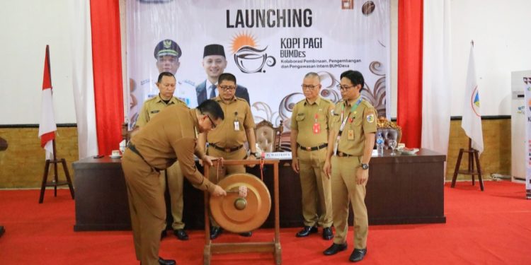 Pj Wali Kota Kotamobagu Abdullah Mokoginta Launching KOPI PAGI BUMDes