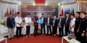 Hari Terakhir, KPU Boltim Terima Dokumen Pendaftaran Paslon Sachrul-Rusmin