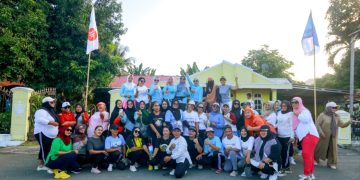 Rekatkan Silaturahmi, Mom’s Gemoy Gelar Senam Zumba di Sekretariat Pemenangan Oppo-Argo