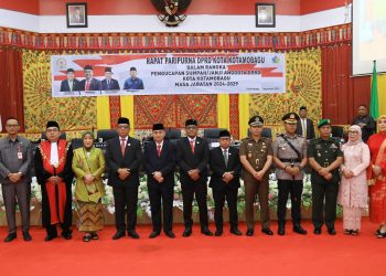 Abdullah Mokoginta Hadiri Pelantikan Anggota DPRD Kotamobagu Masa Jabatan 2024-2029