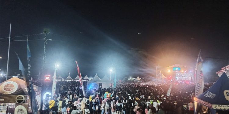 Hentak Kotamobagu, Malam Puncak Motampot Fest and Fun Race 2024 Dibanjiri Ribuan Masyarakat