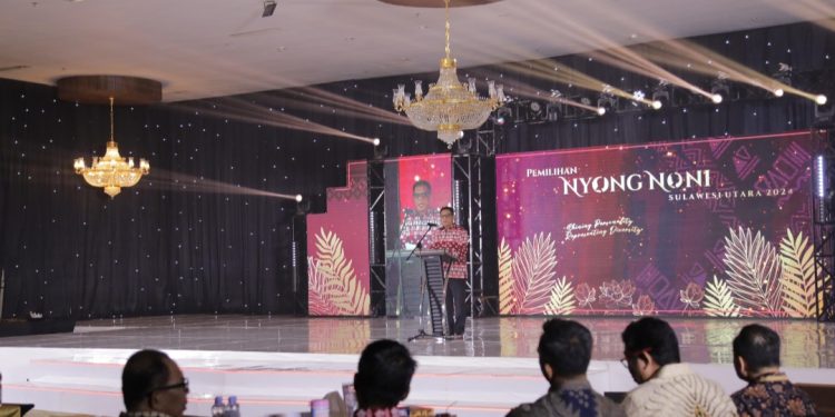 Pj Wali Kota Abdullah Mokoginta Hadiri Malam Grand Final Nyong Noni Sulut 2024