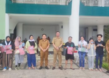 Bentuk Kepedulian, Pemkot Bantu Dokumen Kependudukan Warga Terdampak Kebakaran Gogagoman