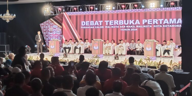 Berjalan Aman, KPU Kotamobagu Sukses Gelar Debat Kandidat Pertama