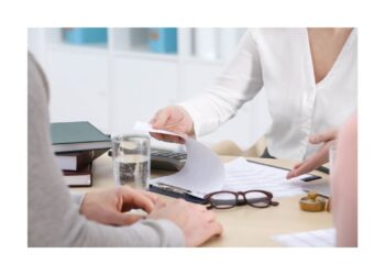 Strategi DPMPTSP Buton Tengah dalam Mengendalikan Pelaksanaan Penanaman Modal di Daerah