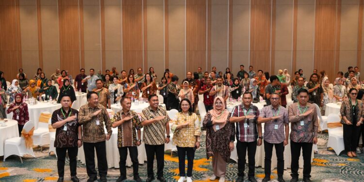 DPMPTSP Buton Tengah Studi Tiru Pengelolaan Mall Pelayanan Publik dan Strategi Penurunan Stunting di Surabaya