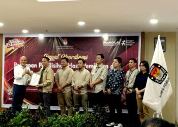 KPU Kabupaten Minahasa Tenggara Raih Penghargaan Terbaik ke-6 Anggota JDIH