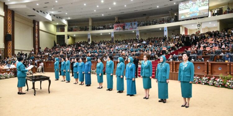 Resmi Dilantik, Rosita Pobela Jabat Ketua TP PKK Boltim