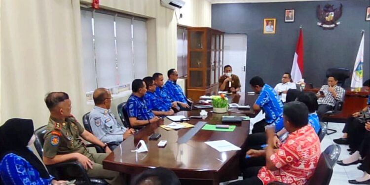 Soroti Masalah Sampah, Weny Gaib Gelar Rapat Bersama OPD Pemkot Kotamobagu