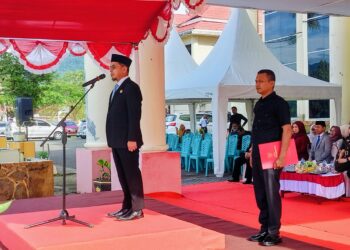 Foto : Bupati Bolmut, Sirajudin Lasena saat bertindak sebagai Irup pada Peringatan Hari Kartini