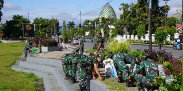 Bagian OMSP, Kodim 1303 Bolmong Gelar Aksi Jumat Bersih di Alun-alun Boki Hontinimbang
