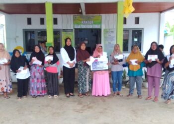 Periode Juni, Pemdes Pontodon Timur Salurkan BLT DD Puluhan KPM